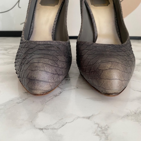Christian Dior Miss Dior Snakeskin Grey Python Embossed Stiletto Pumps 40 / 10 - Picture 7 of 14